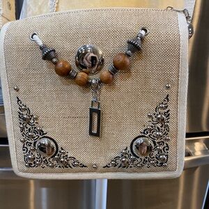 Holn Muethai Natural Crossbody Bag​